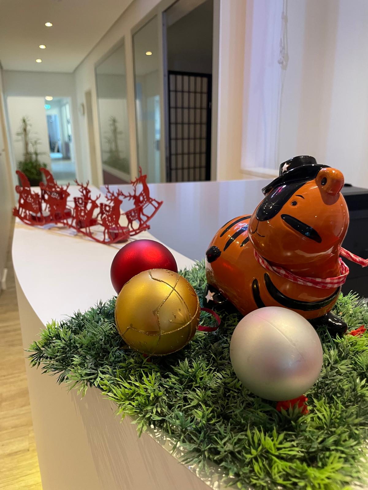 ....treten Sie ein.....